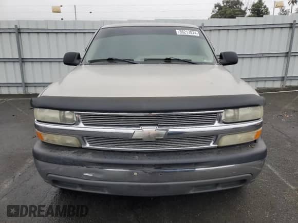 2002 Chevrolet Silverado 1500 LS with VIN 1GCEC14V12Z123961, listed as a Copart auction lot 86217074 with 454,793 mi miles and Salvage title. Bid and sale history available at DreamBid. Image 5.