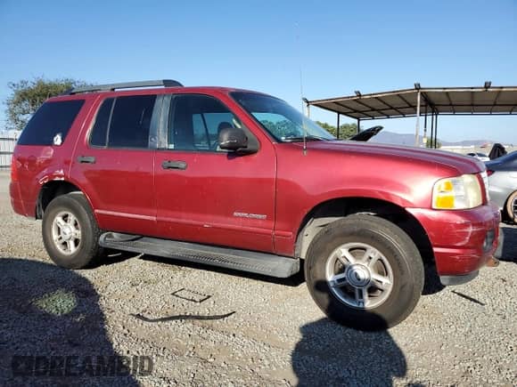 2005 Ford Explorer XLT with VIN 1FMZU63E75UB90381, listed as a Copart auction lot 81428615 with 276,967 mi miles and Salvage title. Bid and sale history available at DreamBid. Image 4.