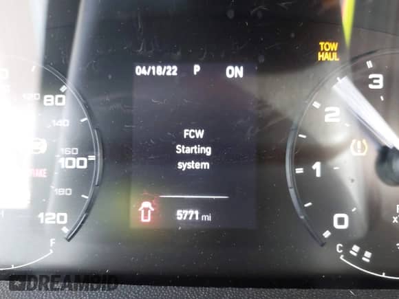 2025 Ram ProMaster Cargo Tradesman z VIN 3C6MRVHG3SE546198, wystawiony jako IAAI lot #42451581 z przebiegiem 5 771 mil mil oraz . Historia ofert i sprzedaży dostępna na DreamBid. Obrazek 7.