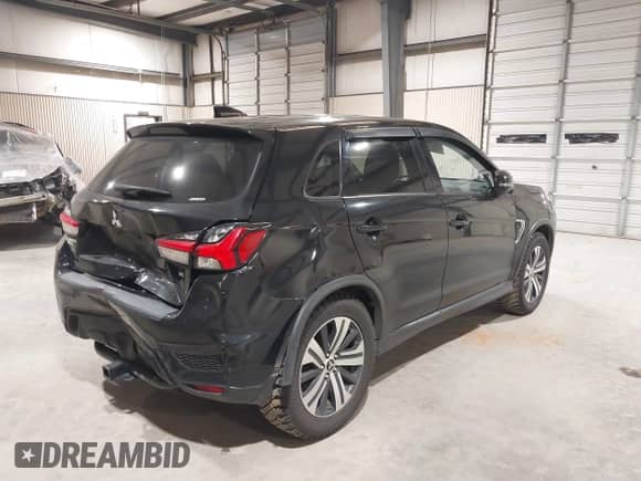 2021 Mitsubishi Outlander ES z VIN JA4ARUAU2MU022903, wystawiony jako IAAI lot #42536812 z przebiegiem 112 865 mil mil oraz . Historia ofert i sprzedaży dostępna na DreamBid. Obrazek 4.