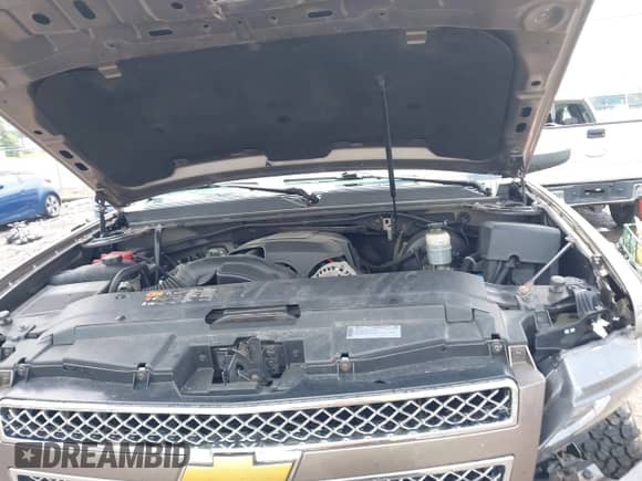 2013 Chevrolet Tahoe LTZ z VIN 1GNSKCE0XDR373858, wystawiony jako IAAI lot #42456875 z przebiegiem 297 084 mil mil oraz . Historia ofert i sprzedaży dostępna na DreamBid. Obrazek 10.