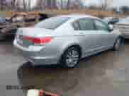 2012 Honda Accord EX z VIN 1HGCP2E72CA057259, wystawiony jako IAAI lot #41367957 z przebiegiem 121 585 mil mil oraz . Historia ofert i sprzedaży dostępna na DreamBid. Obrazek 4.