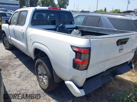 2023 Nissan Frontier SV with VIN 1N6ED1FKXPN650697, listed as a IAAI auction lot 42289020 with 19,715 mi miles and . Bid and sale history available at DreamBid. Image 3.