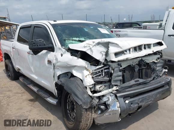 2019 Toyota Tundra SR5 с VIN 5TFAY5F11KX854581, выставлен на аукционе IAAI как лот 42158395 с пробегом 140 691 миль миль и . История ставок и продаж доступна на DreamBid. Изображение 1.
