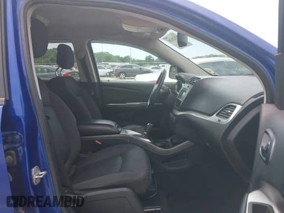 2012 Dodge Journey SXT z VIN 3C4PDCBB0CT323362, wystawiony jako IAAI lot #42528338 z przebiegiem 187 995 mil mil oraz . Historia ofert i sprzedaży dostępna na DreamBid. Obrazek 5.