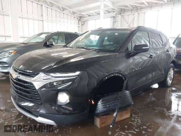 2019 Chevrolet Blazer with VIN 3GNKBGRS9KS590542, listed as a IAAI auction lot 42443212 with 94,264 mi miles and . Bid and sale history available at DreamBid. Image 17.