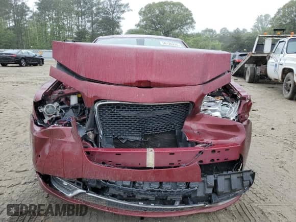 2019 Chrysler 300 Touring L with VIN 2C3CCAAG6KH560209, listed as a Copart auction lot 56126245 with 81,283 mi miles and Salvage title. Bid and sale history available at DreamBid. Image 5.