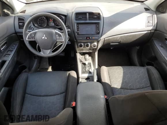 2020 Mitsubishi Outlander ES с VIN JA4AR3AU7LU014031, выставлен на аукционе Copart как лот 85327685 с пробегом 112 722 миль миль и Списание • Salvage title. История ставок и продаж доступна на DreamBid. Изображение 8.