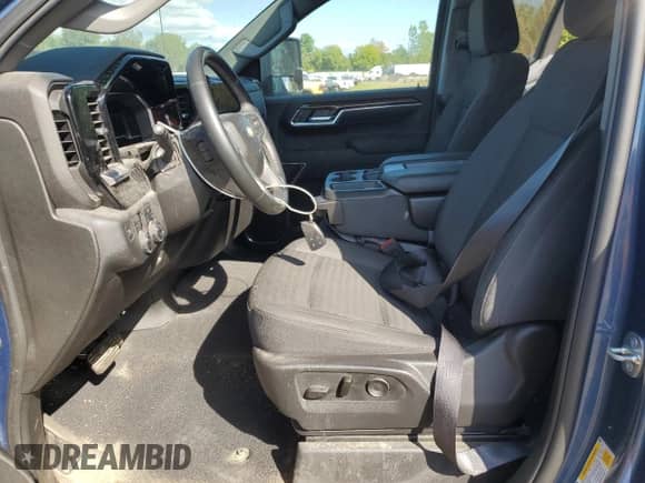2024 Chevrolet Silverado 1500 LT with VIN 1GCUDDED6RZ361198, listed as a Copart auction lot 71700335 with 40,507 mi miles and Salvage title. Bid and sale history available at DreamBid. Image 7.