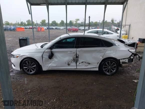 2021 Honda Accord EX-L z VIN 1HGCV1F55MA088021, wystawiony jako IAAI lot #43298036 z przebiegiem 70 039 mil mil oraz . Historia ofert i sprzedaży dostępna na DreamBid. Obrazek 14.