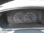 2001 Hyundai Elantra GLS с VIN KMHDN45DX1U121291, выставлен на аукционе IAAI как лот 43534420 с пробегом 140 287 миль миль и . История ставок и продаж доступна на DreamBid. Изображение 7.