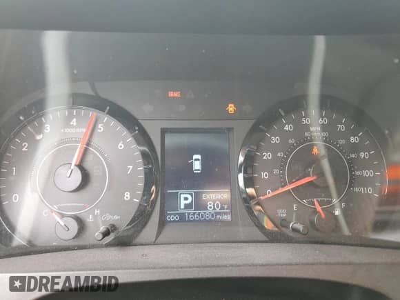 2016 Toyota Sienna L with VIN 5TDZK3DCXGS760824, listed as a Copart auction lot 86166605 with 166,080 mi miles and Clean title. Bid and sale history available at DreamBid. Image 9.