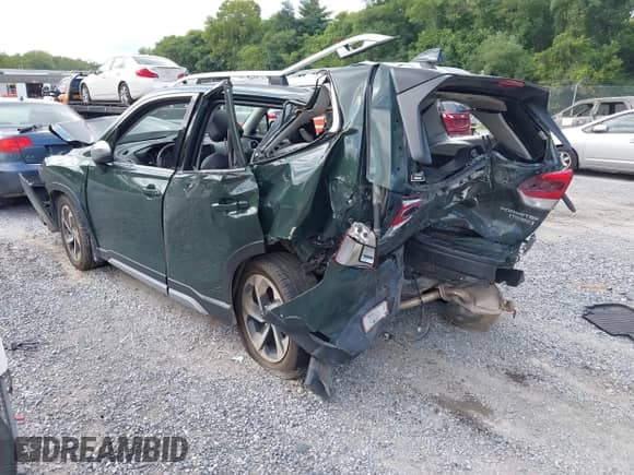 2024 Subaru Forester Touring z VIN JF2SKAMC9RH479547, wystawiony jako IAAI lot #43048624 z przebiegiem 42 752 mil mil oraz . Historia ofert i sprzedaży dostępna na DreamBid. Obrazek 3.