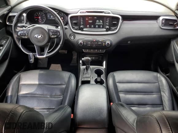 2017 Kia Sorento EX с VIN 5XYPHDA16HG211831, выставлен на аукционе Copart как лот 71622745 с пробегом 122 847 миль миль и Списание • Salvage title. История ставок и продаж доступна на DreamBid. Изображение 8.