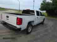 2017 Chevrolet Silverado 1500 Work Truck z VIN 3GCPCNEC7HG141967, wystawiony jako Copart lot #66048235 z przebiegiem 132 553 mil mil oraz Czysty tytuł • Clean title. Historia ofert i sprzedaży dostępna na DreamBid. Obrazek 4.