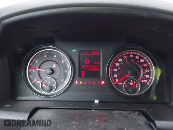 2018 Ram 1500 SSV z VIN 1C6RR7XT5JS222911, wystawiony jako IAAI lot #43393631 z przebiegiem 194 268 mil mil oraz . Historia ofert i sprzedaży dostępna na DreamBid. Obrazek 7.