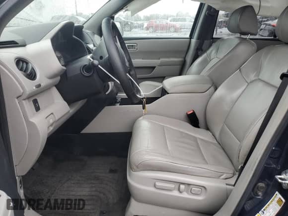 2011 Honda Pilot EX-L z VIN 5FNYF4H54BB043222, wystawiony jako Copart lot #81064215 z przebiegiem 268 035 mil mil oraz Szkoda całkowita • Salvage title. Historia ofert i sprzedaży dostępna na DreamBid. Obrazek 7.