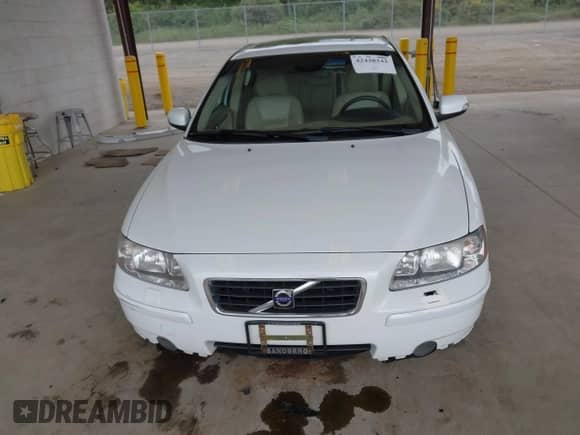 2007 Volvo S60 2.5L Turbo с VIN YV1RH592672614657, выставлен на аукционе IAAI как лот 42438342 с пробегом 105 956 миль миль и . История ставок и продаж доступна на DreamBid. Изображение 13.