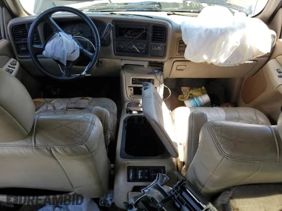 2001 Chevrolet Suburban LS с VIN 3GNFK16TX1G250524, выставлен на аукционе Copart как лот 82254945 с пробегом Не указан миль и Списание • Salvage title. История ставок и продаж доступна на DreamBid. Изображение 8.