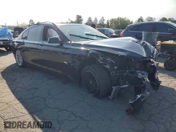2012 BMW 7 Series 750Li xDrive with VIN WBAKC8C52CC436256, listed as a Copart auction lot 80073025 with Not provided miles and Salvage title. Bid and sale history available at DreamBid. Image 4.