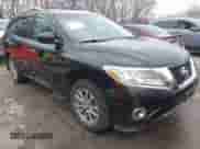 2015 Nissan Pathfinder Platinum z VIN 5N1AR2MM9FC675299, wystawiony jako IAAI lot #41509477 z przebiegiem 95 300 mil mil oraz . Historia ofert i sprzedaży dostępna na DreamBid. Obrazek 1.