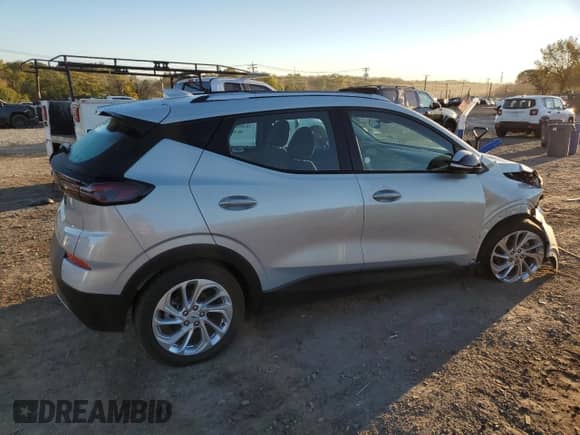 2023 Chevrolet Bolt EUV LT с VIN 1G1FY6S00P4197024, выставлен на аукционе Copart как лот 86839575 с пробегом Не указан миль и На запчасти • Non repairable. История ставок и продаж доступна на DreamBid. Изображение 3.