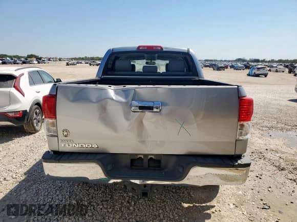 2013 Toyota Tundra z VIN 5TFEM5F19DX063862, wystawiony jako Copart lot #80561585 z przebiegiem 175 175 mil mil oraz Szkoda całkowita • Salvage title. Historia ofert i sprzedaży dostępna na DreamBid. Obrazek 6.