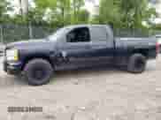 2009 Chevrolet Silverado 1500 LTZ z VIN 1GCEK39J89Z200663, wystawiony jako Copart lot #56285545 z przebiegiem 207 964 mil mil oraz Szkoda całkowita • Salvage title. Historia ofert i sprzedaży dostępna na DreamBid. Obrazek 1.