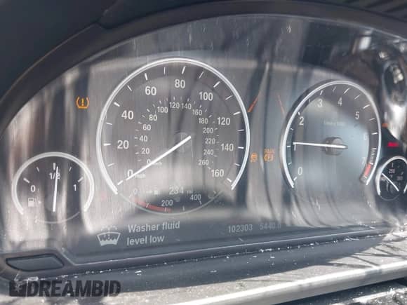 2014 BMW 5 Series 535i xDrive с VIN WBA5B3C54ED538352, выставлен на аукционе IAAI как лот 42576104 с пробегом 102 303 миль миль и . История ставок и продаж доступна на DreamBid. Изображение 7.