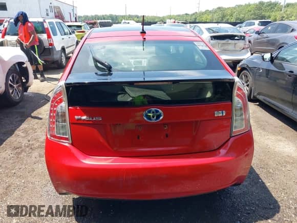 2013 Toyota Prius One with VIN JTDKN3DU1D1621238, listed as a IAAI auction lot 42609821 with 73,214 mi miles and . Bid and sale history available at DreamBid. Image 16.