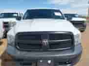 2022 Ram 1500 Tradesman z VIN 3C6RR7KG8NG211490, wystawiony jako IAAI lot #42747257 z przebiegiem 71 248 mil mil oraz . Historia ofert i sprzedaży dostępna na DreamBid. Obrazek 12.