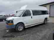 2005 Chevrolet Express Passenger с VIN 1GAHG39U951124686, выставлен на аукционе Copart как лот 51789775 с пробегом 118 617 миль миль и Списание • Salvage title. История ставок и продаж доступна на DreamBid. Изображение 1.