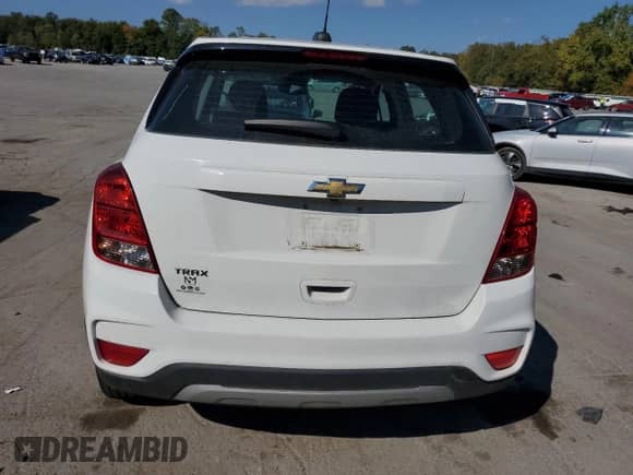 2017 Chevrolet Trax LS z VIN KL7CJKSB7HB225503, wystawiony jako Copart lot #80098355 z przebiegiem 128 305 mil mil oraz Szkoda całkowita • Salvage title. Historia ofert i sprzedaży dostępna na DreamBid. Obrazek 6.