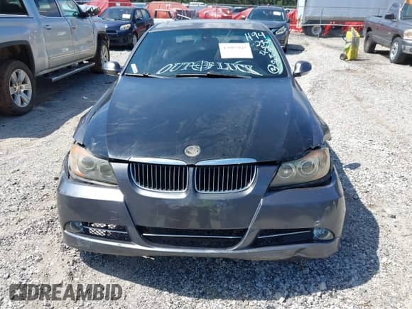 2007 BMW 3 Series 328i z VIN WBAVA33587KX81194, wystawiony jako IAAI lot #43087942 z przebiegiem 168 267 mil mil oraz . Historia ofert i sprzedaży dostępna na DreamBid. Obrazek 12.