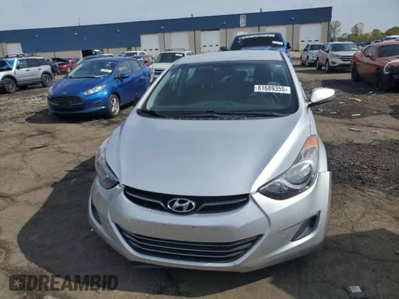 2011 Hyundai Elantra Limited with VIN KMHDH4AEXBU136509, listed as a Copart auction lot 81689355 with 150,047 mi miles and Salvage title. Bid and sale history available at DreamBid. Image 5.