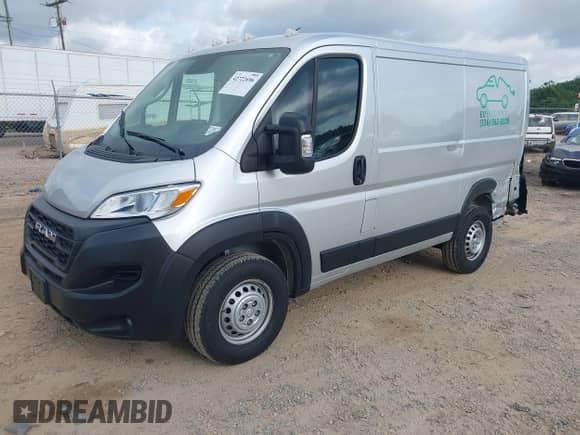 2024 Ram ProMaster Cargo с VIN 3C6LRVNG3RE128332, выставлен на аукционе IAAI как лот 42722696 с пробегом 7 164 миль миль и . История ставок и продаж доступна на DreamBid. Изображение 17.