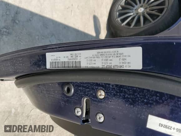 2015 Dodge Challenger SXT with VIN 2C3CDZAG5FH707525, listed as a Copart auction lot 68598395 with 130,087 mi miles and Salvage title. Bid and sale history available at DreamBid. Image 12.