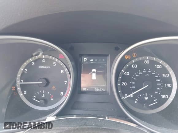 2018 Hyundai Santa Fe 2.4L with VIN 5XYZUDLB6JG513426, listed as a IAAI auction lot 43197740 with 79,487 mi miles and . Bid and sale history available at DreamBid. Image 7.