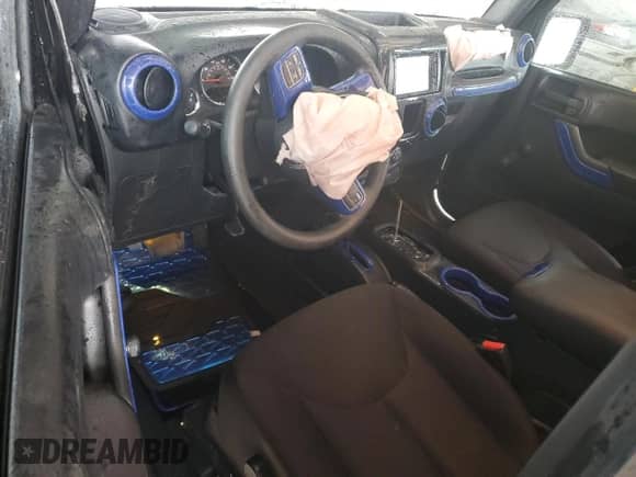 2016 Jeep Wrangler Sport with VIN 1C4AJWAG5GL132647, listed as a Copart auction lot 71629025 with 94,550 mi miles and Salvage title. Bid and sale history available at DreamBid. Image 8.