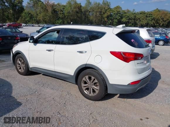 2014 Hyundai Santa Fe z VIN 5XYZUDLB1EG153651, wystawiony jako IAAI lot #43260707 z przebiegiem 180 180 mil mil oraz . Historia ofert i sprzedaży dostępna na DreamBid. Obrazek 3.