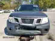 2014 Nissan Frontier Desert Runner z VIN 1N6AD0ER2EN744979, wystawiony jako Copart lot #84858815 z przebiegiem 130 668 mil mil oraz Szkoda całkowita • Salvage title. Historia ofert i sprzedaży dostępna na DreamBid. Obrazek 5.