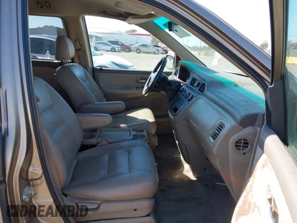 2004 Honda Odyssey EX с VIN 5FNRL18654B037405, выставлен на аукционе IAAI как лот 43281369 с пробегом 283 754 миль миль и . История ставок и продаж доступна на DreamBid. Изображение 5.