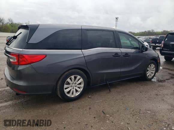 2018 Honda Odyssey LX with VIN 5FNRL6H20JB100612, listed as a Copart auction lot 51420335 with Not provided miles and Salvage title. Bid and sale history available at DreamBid. Image 3.