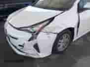 2017 Toyota Prius Two z VIN JTDKBRFU0H3027744, wystawiony jako IAAI lot #43111752 z przebiegiem 98 890 mil mil oraz . Historia ofert i sprzedaży dostępna na DreamBid. Obrazek 6.