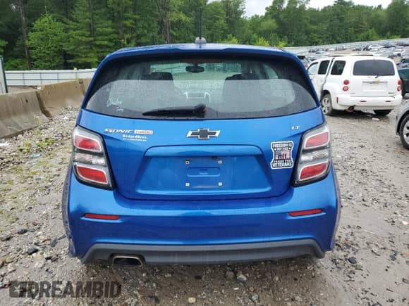 2017 Chevrolet Sonic LT с VIN 1G1JD6SB4H4102201, выставлен на аукционе Copart как лот 63429545 с пробегом 86 184 миль миль и Списание • Salvage title. История ставок и продаж доступна на DreamBid. Изображение 6.