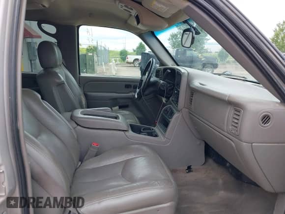 2004 Chevrolet Silverado 2500 LT с VIN 1GCGK23U04F192123, выставлен на аукционе IAAI как лот 42583883 с пробегом 191 415 миль миль и . История ставок и продаж доступна на DreamBid. Изображение 5.