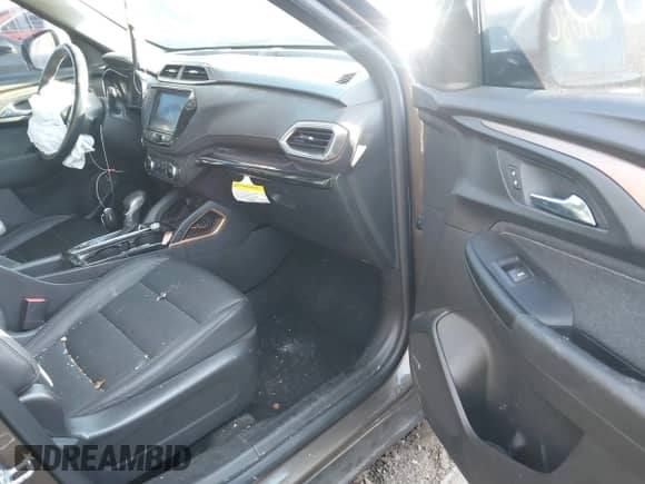 2021 Chevrolet TrailBlazer ACTIV with VIN KL79MSSL1MB079636, listed as a IAAI auction lot 41148080 with 104,052 mi miles and . Bid and sale history available at DreamBid. Image 5.