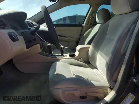 2009 Chevrolet Impala LS с VIN 2G1WB57N691238450, выставлен на аукционе Copart как лот 71118305 с пробегом 105 712 миль миль и Списание • Salvage title. История ставок и продаж доступна на DreamBid. Изображение 7.