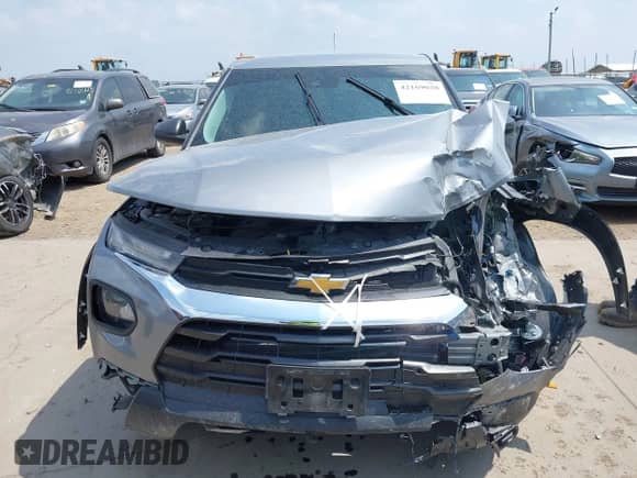 2023 Chevrolet TrailBlazer LS with VIN KL79MNSL4PB177548, listed as a IAAI auction lot 42169038 with 31,432 mi miles and . Bid and sale history available at DreamBid. Image 13.