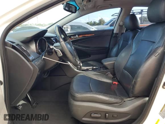 2011 Hyundai Sonata Limited z VIN 5NPEC4AB4BH221188, wystawiony jako Copart lot #85311605 z przebiegiem 132 696 mil mil oraz Szkoda całkowita • Salvage title. Historia ofert i sprzedaży dostępna na DreamBid. Obrazek 7.